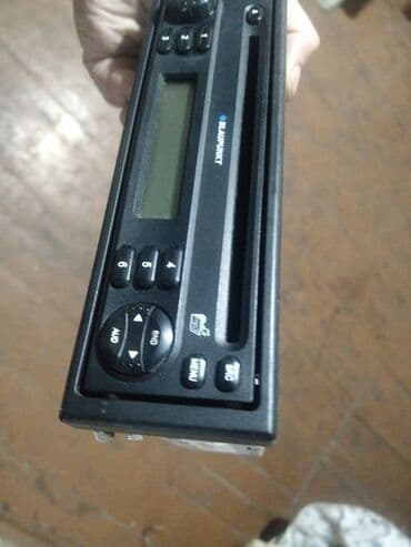 kredit maqintafon: Maqnitol, AUX — 4