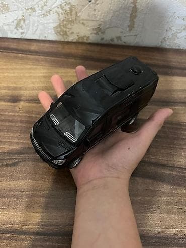 задний фонарь спринтер: Məhsul: Mercedes-Benz Sprinter miniatür modeli arxa bagajı — 4