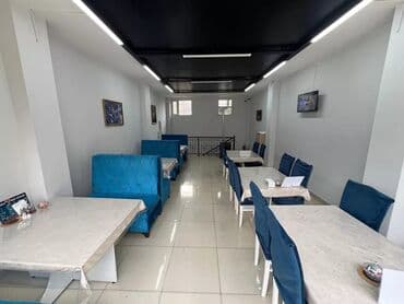 kubik ucuz qiymete: Geniş və işıqlı interyerə malik olan restoran. Məkan rahat oturma — 1