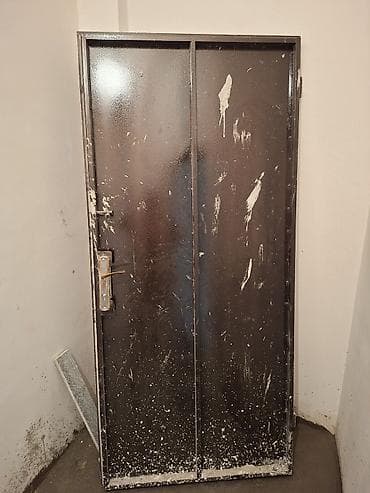Dəmir giriş qapı heç bir problemi yoxdu əziyi vuruğu açarlarıda — 2