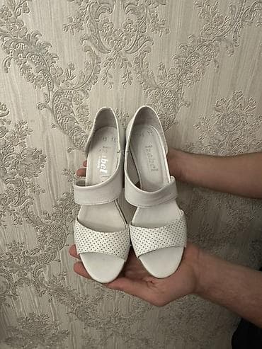 tek qas sepler: 37 ölçü Heç geyinilməyib Sadəcə WhatsApp İlkin qiyməti 150 azn Təbii — 3