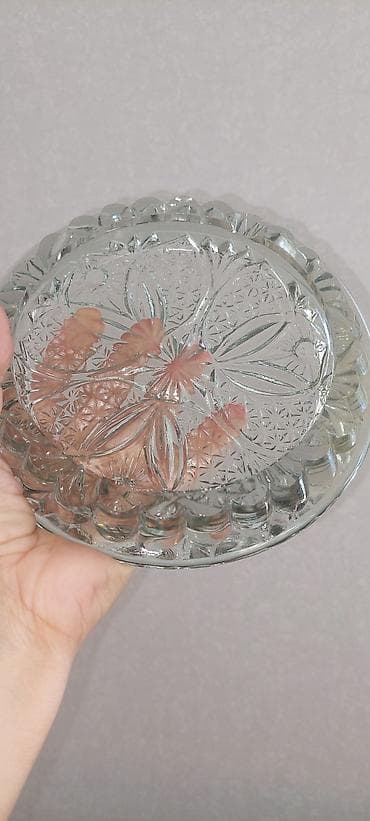 xalca satmaq: Kasalar, rəng - Ağ, Şüşə, Azərbaycan — 3