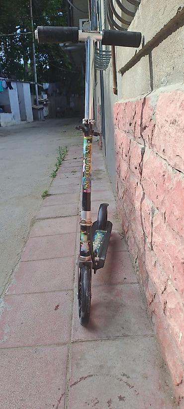 moped zigzag: Uşaq/körpə üçün mexaniki skuter - Konstruksiya: yüngül metal karkas — 2