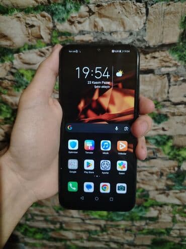 Apple iPhone: Honor — 6