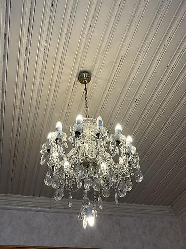 xrustal vaz: Çılçıraq, 10 və daha çox lampa, Xrustal — 3