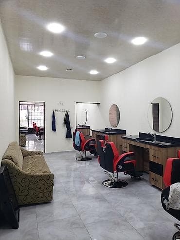 İş: Merdekanda stansiyada kiraye berberxana veya gozellik Salonu arendaya — 4