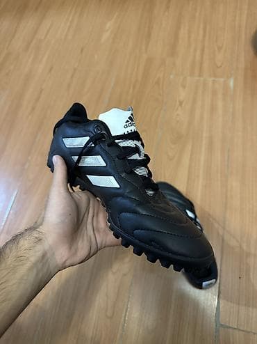 butsular: Butslar Adidas, Ölçü: 41, Yeni — 2