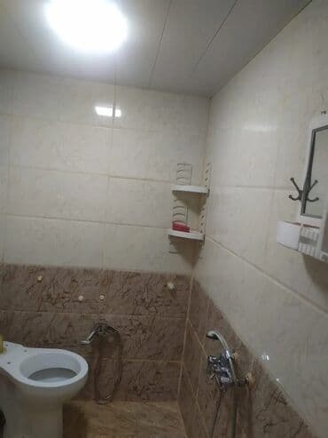 снять комнату в общежитии: Kirayə üçün tək 1 otaqlı kiçik yaşayış sahəsi. - Plan: Uzun — 4