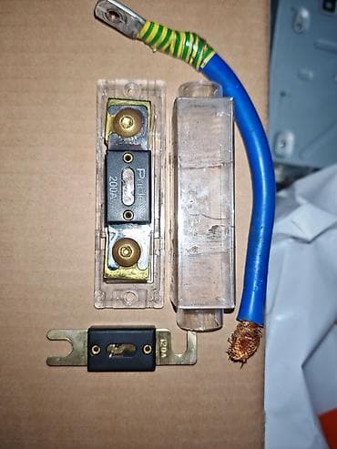 maqintafon: Satılır: Komple avtomobil audio sistemi Kalonkalar ideal (təzəkimidi — 9