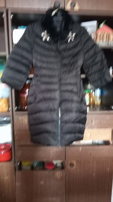 uzun kurtqa: Qadın üst geyimləri dəsti 1) Qışlıq şişmə kurtka – qara-bənövşəyi — 2