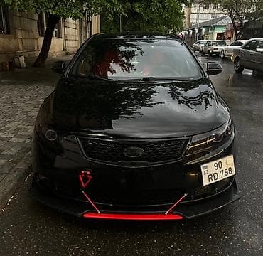 Kia Cerato: 1.6 l | 2012 il Sedan