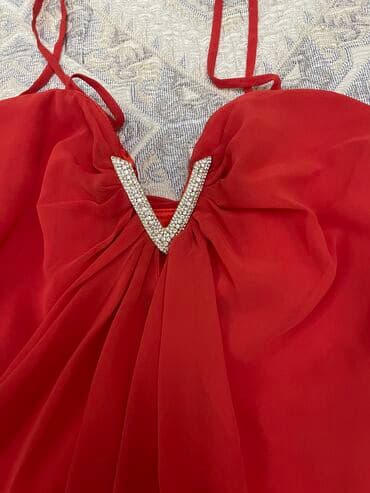 ikinci əl uşaq əşyaları: Ziyafət donu, Midi, M — 3