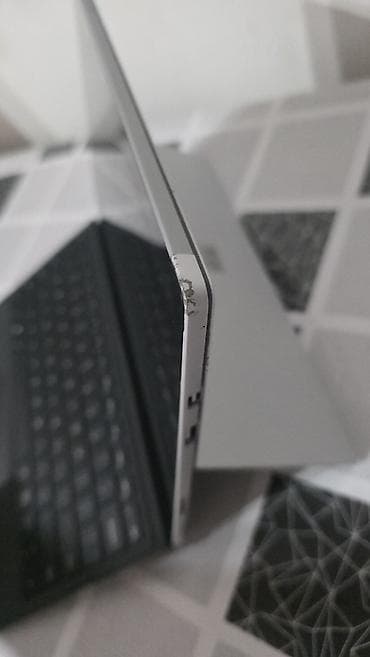 planşet almaq: Microsoft Surface Pro 5 Ekranı ideal vəziyyətdədir, heç bir cızığı — 5