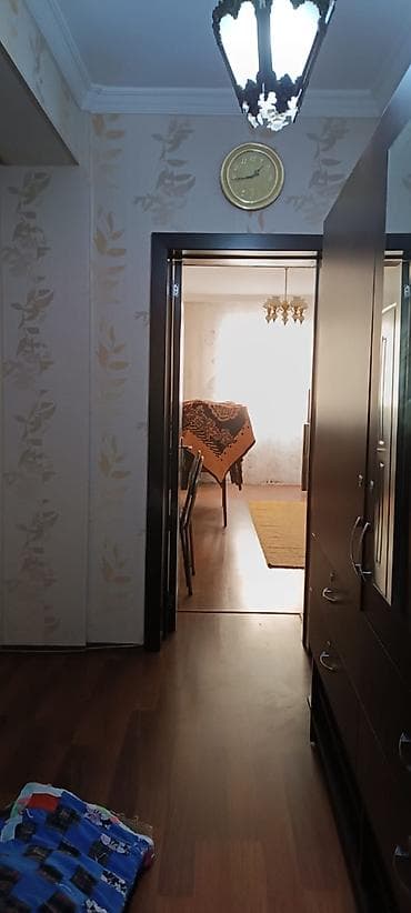Yeni tikili,2-ci mertebe,48 kv.metr,2 otaq. *m.Insaatcilar-in — 4