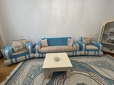 Qonaq otağı dəstləri: Jurnal masası, Dolab, Divan — 1