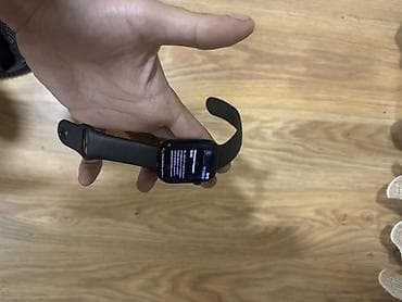 realme saat: Təzədir,100 pil Apple Watch Series 10 (46mm), qara rəng — 3