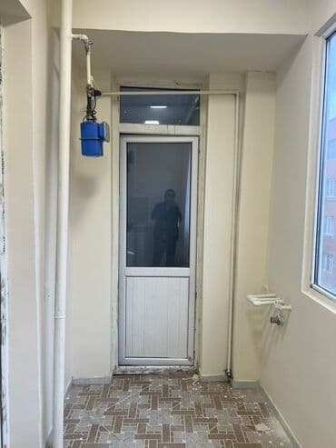 yevlaxda ev: 2 otaqlı, Yeni tikili, 70 kv. m — 4