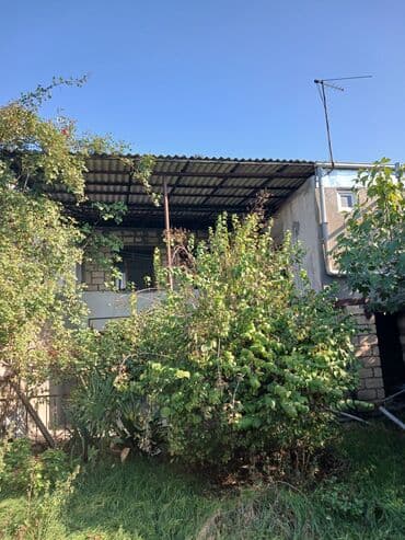 5 otaqlı, 150 kv. m, Təmirsiz