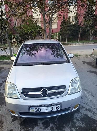 Opel Meriva, gümüşü rəng, 5 qapı, şəhər və ailə istifadəsi üçün rahat