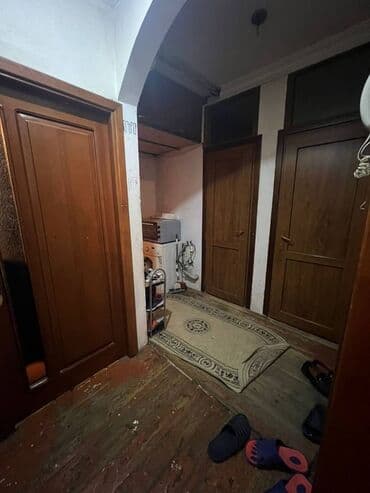 7 ci mikrorayon 1 otaqlı mənzil: Bakı, 3 otaqlı, Köhnə tikili, m. Xalqlar Dostluğu, 60 kv. m — 9