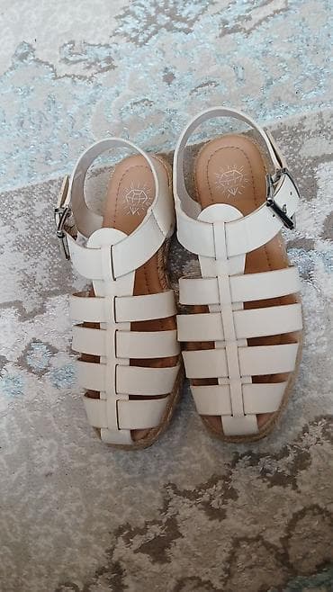 ayaqqabıları 36: Qadın ayaqqabıları – 3 cüt 1) Comfy Brand, ölçü 36 - Rəng: qara - — 6