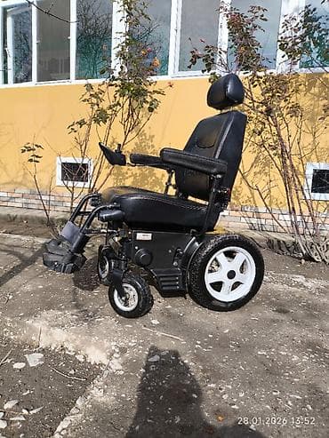 tibbi xalat satışı: Elektron motorlu əlil arabası saz vəziyyətdə. Təzə akmulyator qoymuşam — 4