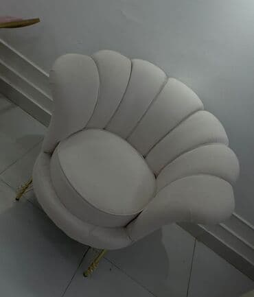 Otaq bitkiləri: İşlənmiş, Kreslo — 1