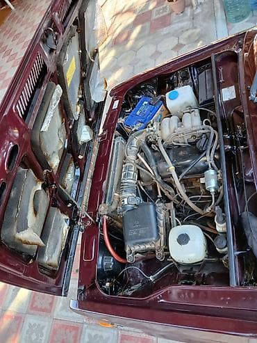 niva salon: VAZ 2107 sedan - Rəng: tünd bordo (bodi və kapot altı eyni rəngdə) - — 7
