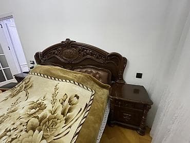 Klassik üslubda tam yataq dəsti Tərkibi: - 2 nəfərlik taxta çarpayı – — 3