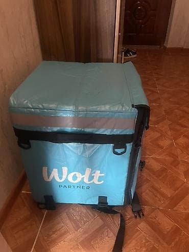 Wolt Partner termo çatdırılma çantası - Rəng: Göy, yanlarda reflektor
