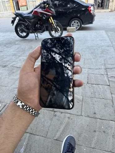 iphon x: IPhone X — 2
