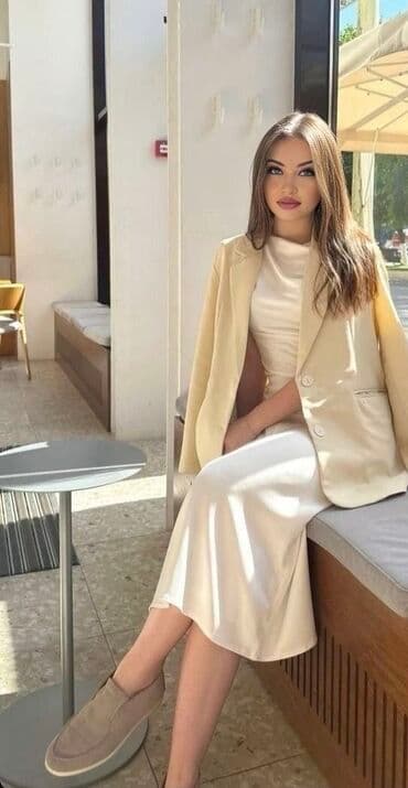 Ofis menecer, katib, 3-5 illik təcrübə, Tam iş günü