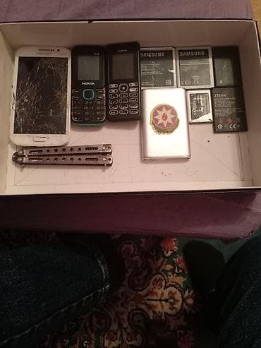 telefon batareya satisi: Telefon və aksesuar dəsti - Samsung Galaxy (ağ korpus, ekranı — 1