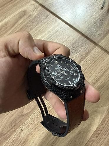 saat kreditle: Yeni, Qol saatı, Hublot, rəng - Qara — 3