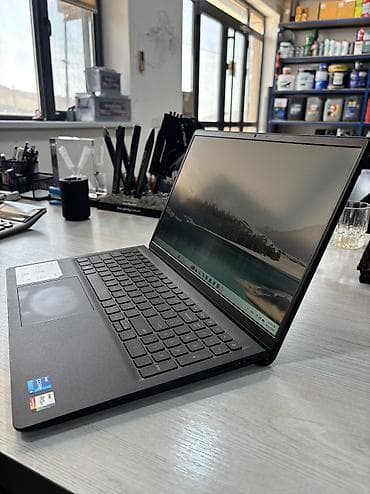 hp netbook mini: Dell Inspiron 15 noutbuk - Model: Dell Inspiron 15 (15.6") - — 3