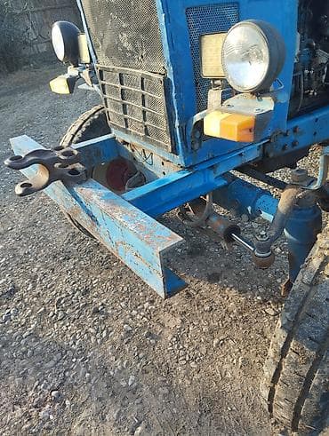 avto servis: Minsk MTZ Belarus 80.1 traktor - Rəng: mavi, kabinalı - Ön təkərlər — 5