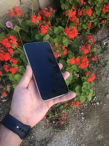 çəni: Salam telfon elden dusub prablemi tam deiqiq bilinmir cox gumanki — 2