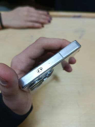 samsung galaxy s4 al: Samsung S25 Ultra, 256 GB, rəng - Gümüşü — 5