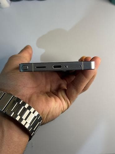 TV və video: Samsung Galaxy S25 Ultra, rəng - Gümüşü, Barmaq izi — 3