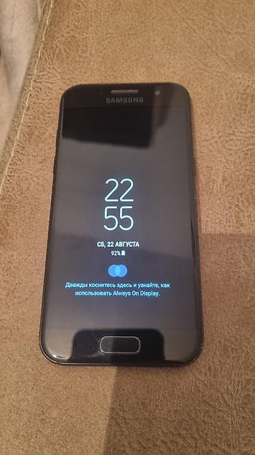 plata processor: Samsung Galaxy A3 2017, 16 GB, rəng - Qara, Barmaq izi — 6