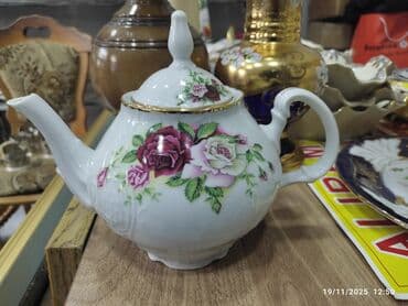 ağ qızılgül: Metall stəkanaltı (qrafin/stəkanaltıı melioxor sovet istehsalıstəkan — 4