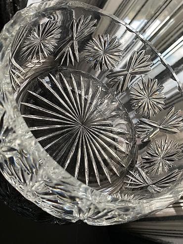 aksesuar qabi: Temiz xrustal vaza. 🌺21/9 — 7