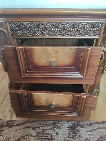 Şkaf satılır ciddi maraqlanan yazsın