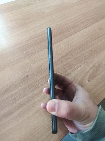 çanta: Samsung Galaxy Tab A (7.0) planşet - Rəng: Qara - Ekran: təxminən 7.0 — 3