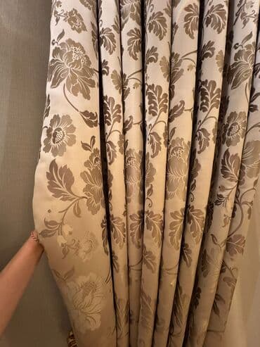 prada: Klassik naxışlı pərdə dəsti - Material: Qalın dekorativ parça və — 1