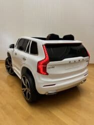 детские машинки на педалях: Uşaq maşını 2 yaşdan 12 yaşa qədər uşaqlar surə bilər. Əla vəzyətədir — 14