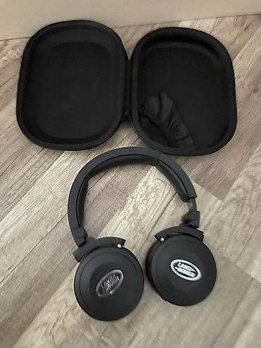 bluetooth qulaqciqlar: Land Rover markalı simsiz over‑ear qulaqcıq + sərt daşıma futlyarı — 2