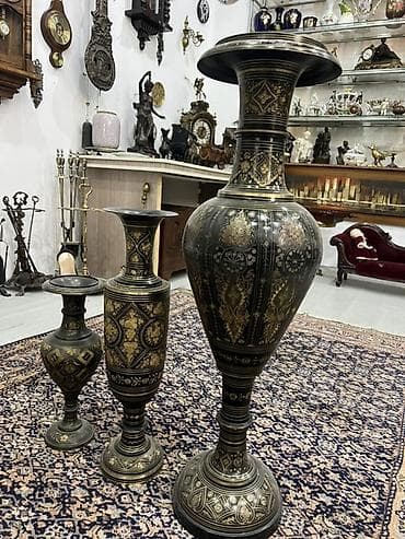sogan gulleri: Vaza dəsti, Metal — 2