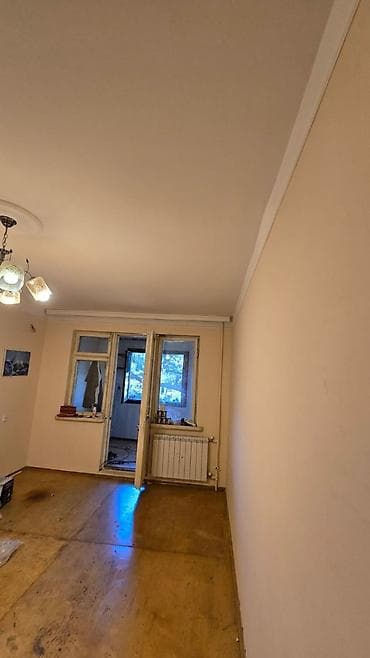 merdekan evler: Kirayə Nefçillər Metrosu 5/4 mərtəbəsi 1 otaqlı boş evdir Heydər — 9