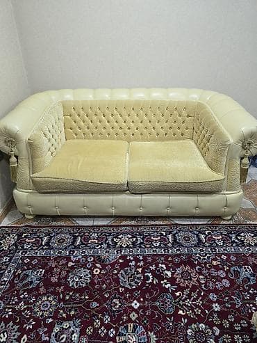 Divan, Açılmayan, Parça